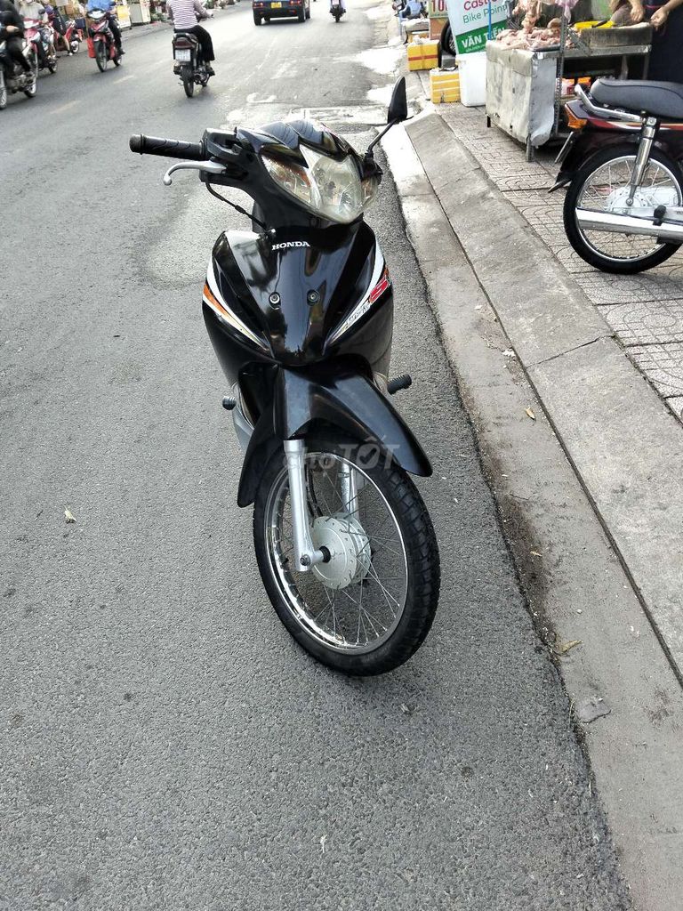 Honda Wave 2013 - ảnh 1