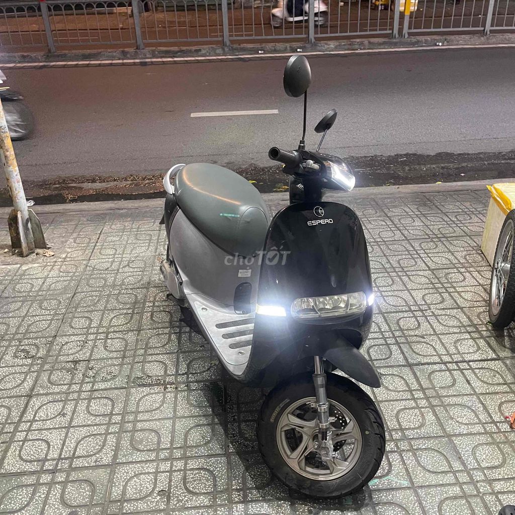 Yadea 2023 - ảnh 2
