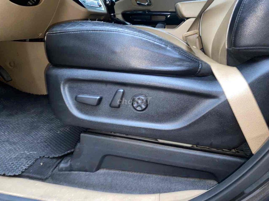 Kia Sedona - ảnh 5