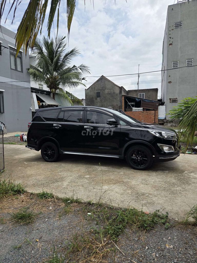 Toyota - ảnh 1