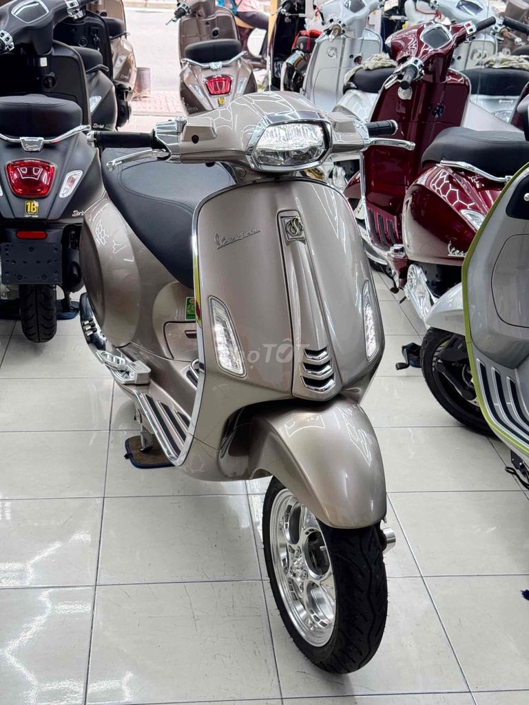 Piaggio 2024 - ảnh 1