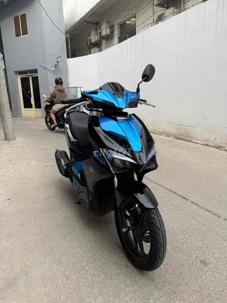 Honda Air Blade 2018 - ảnh 3