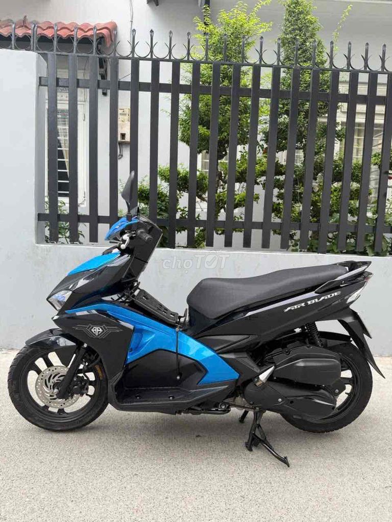Honda Air Blade 2018 - ảnh 4