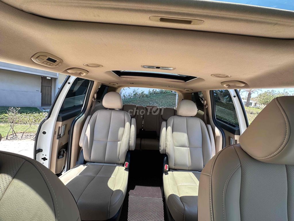 Kia Sedona 2018 - ảnh 4
