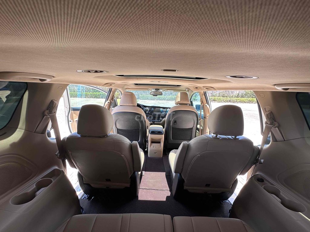 Kia Sedona 2018 - ảnh 5