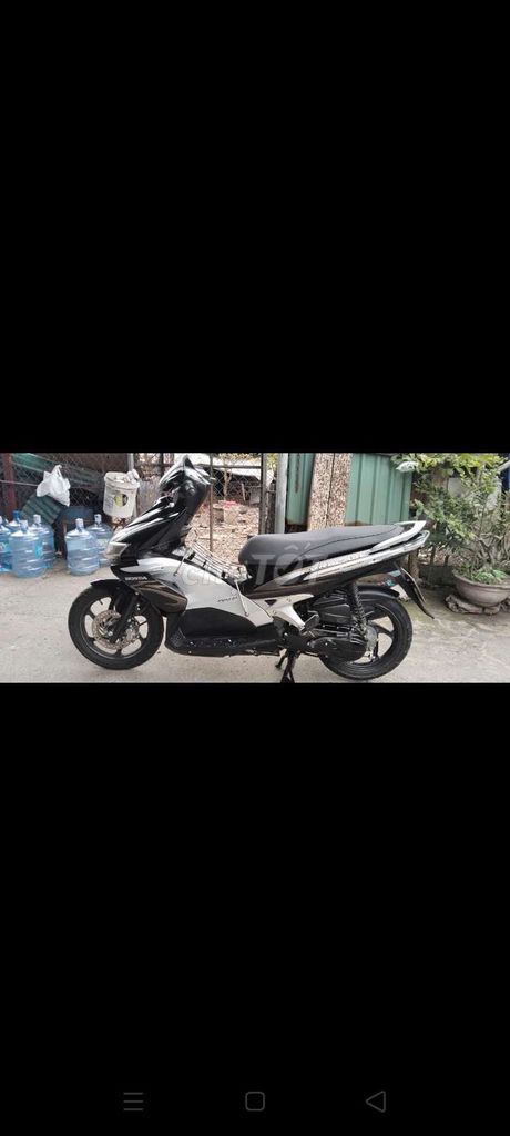 Honda Air Blade 2010 - ảnh 2