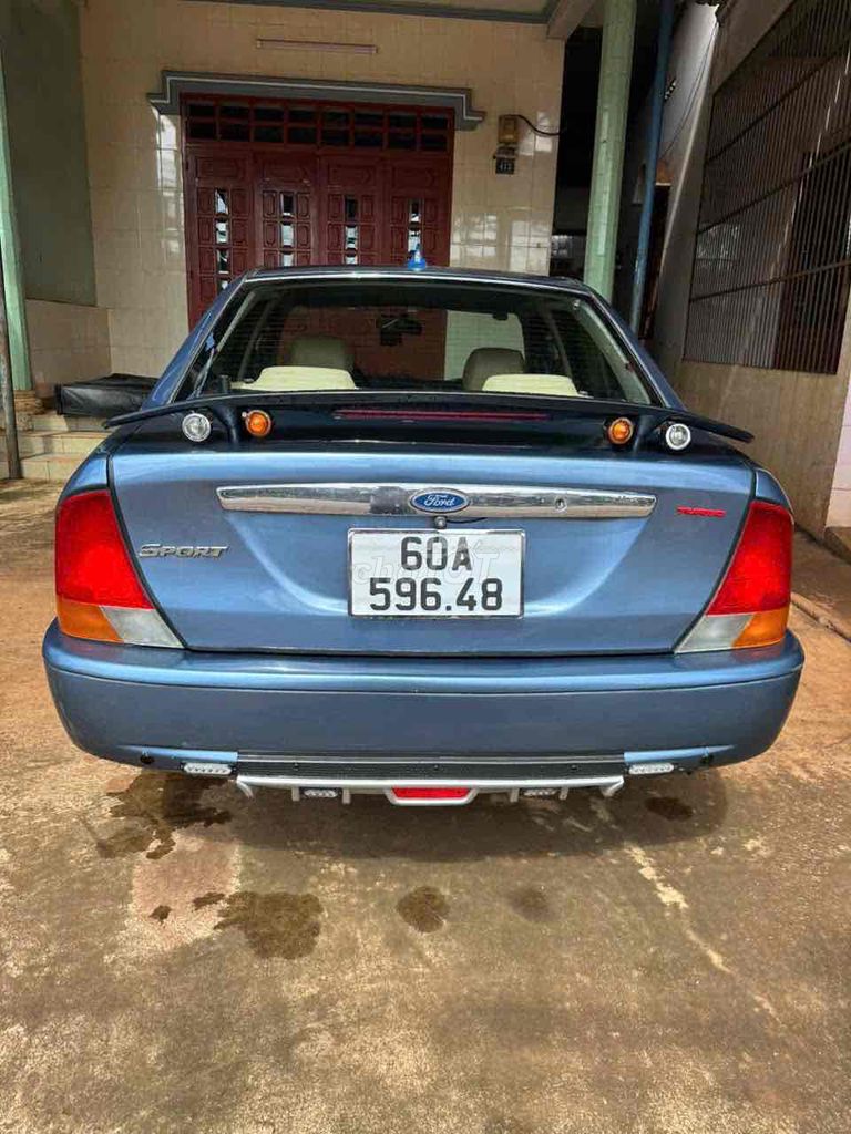 Ford Laser 2000 - ảnh 2