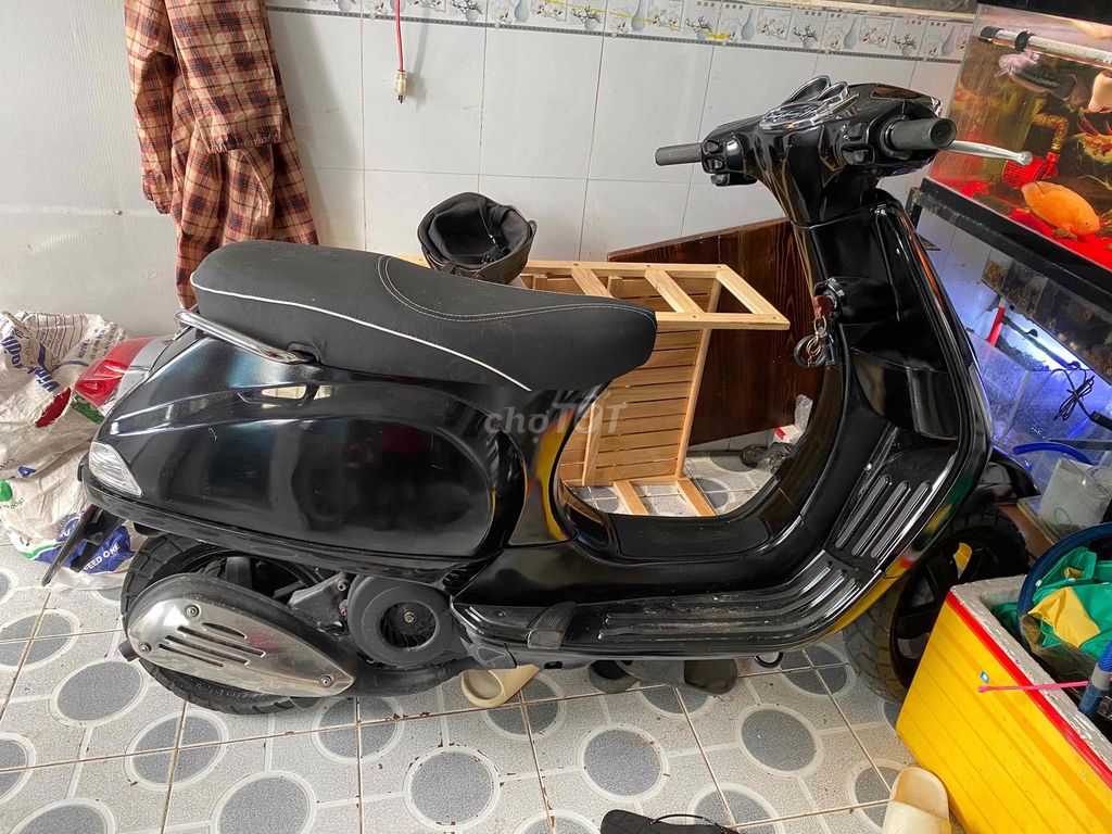 Piaggio Vespa 2013 - ảnh 4