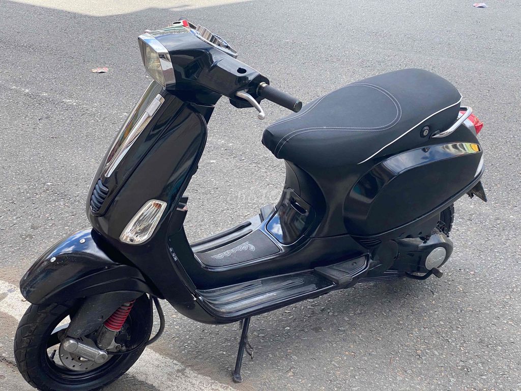 Piaggio Vespa 2013 - ảnh 5