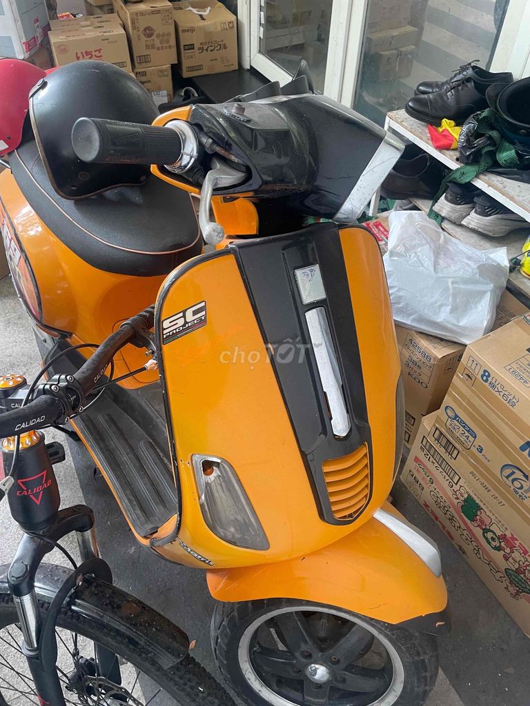 Piaggio Vespa 2010 - ảnh 1