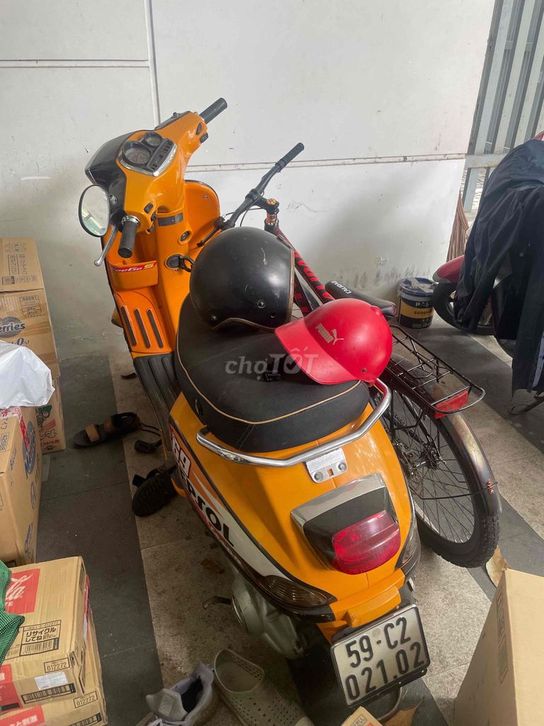 Piaggio Vespa 2010 - ảnh 3