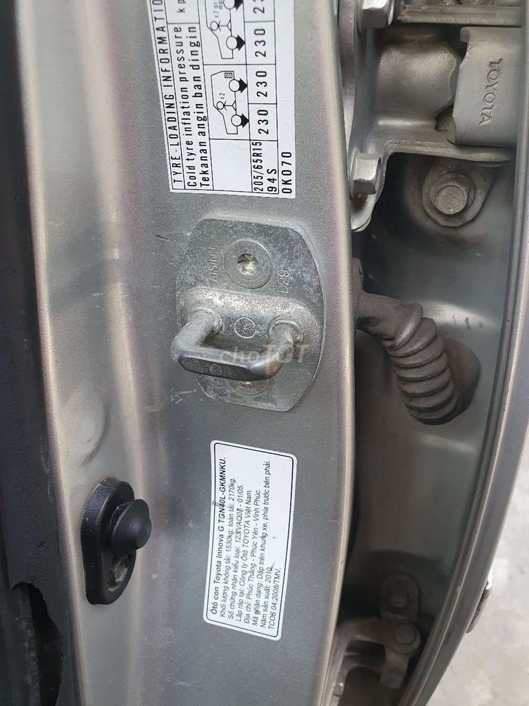 Toyota Innova 2010 - ảnh 4