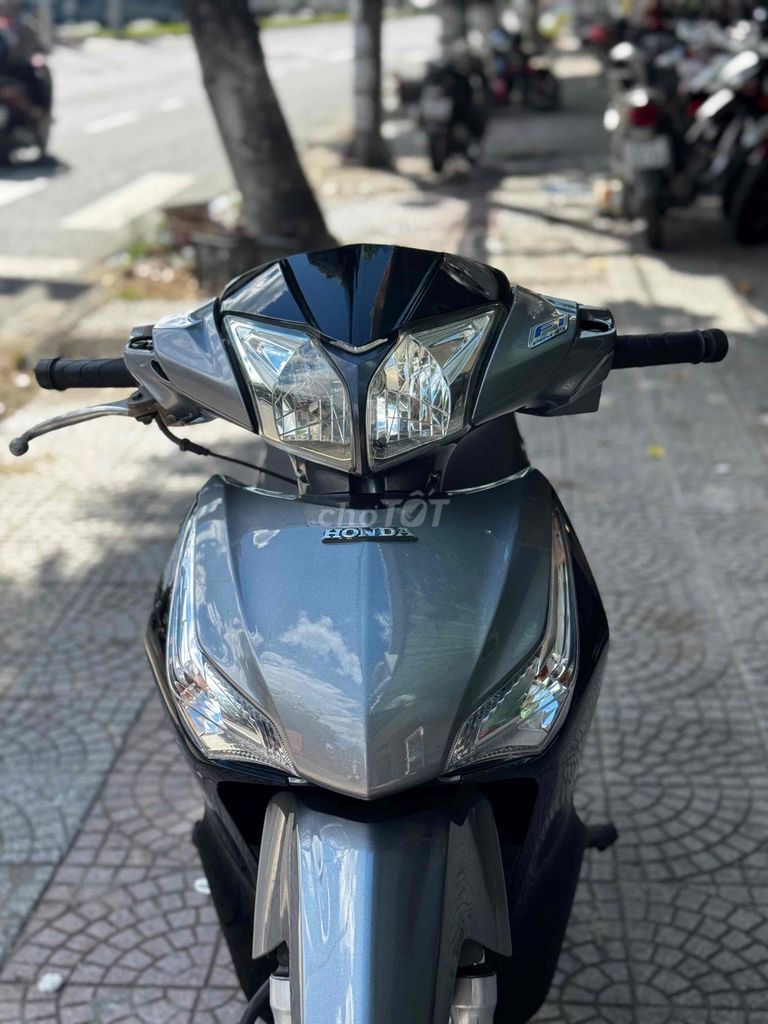 Honda Future 2013 - ảnh 2