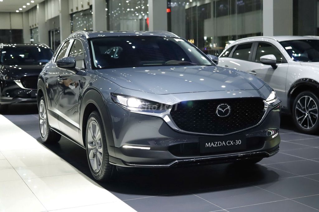 Mazda CX-30 - ảnh 1