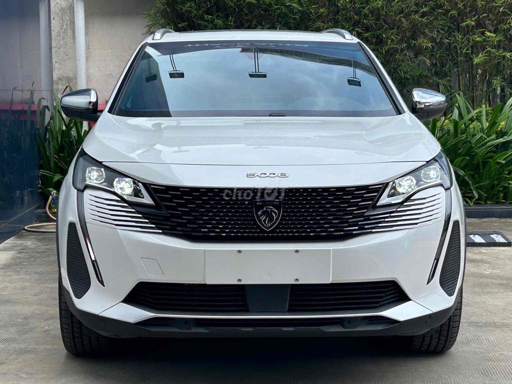 Peugeot 5008 - ảnh 1