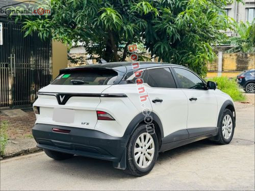 VinFast VF6 Eco 2025 - ảnh 3