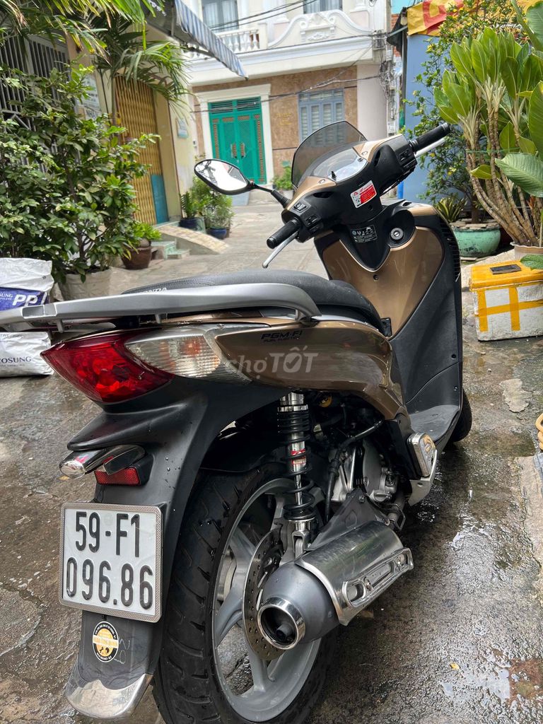 Honda SH 2011 - ảnh 3