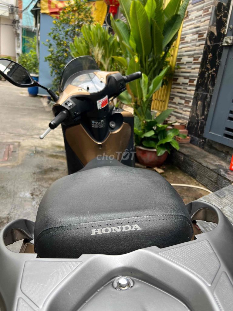 Honda SH 2011 - ảnh 5