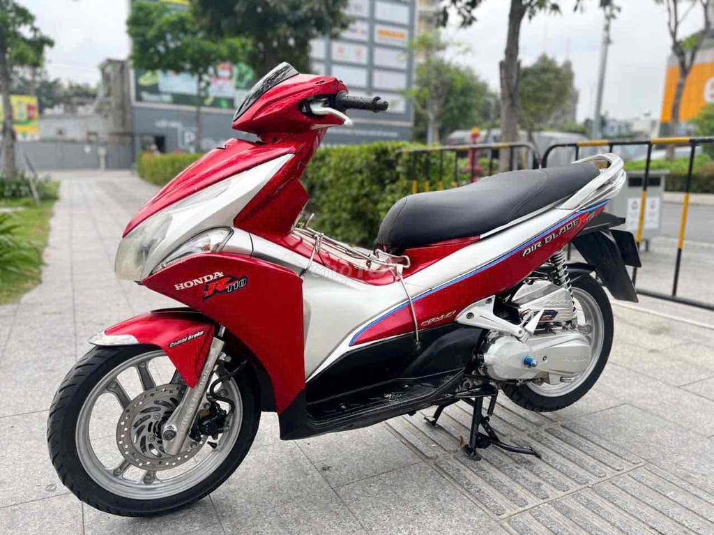 Honda Air Blade 2011 - ảnh 2