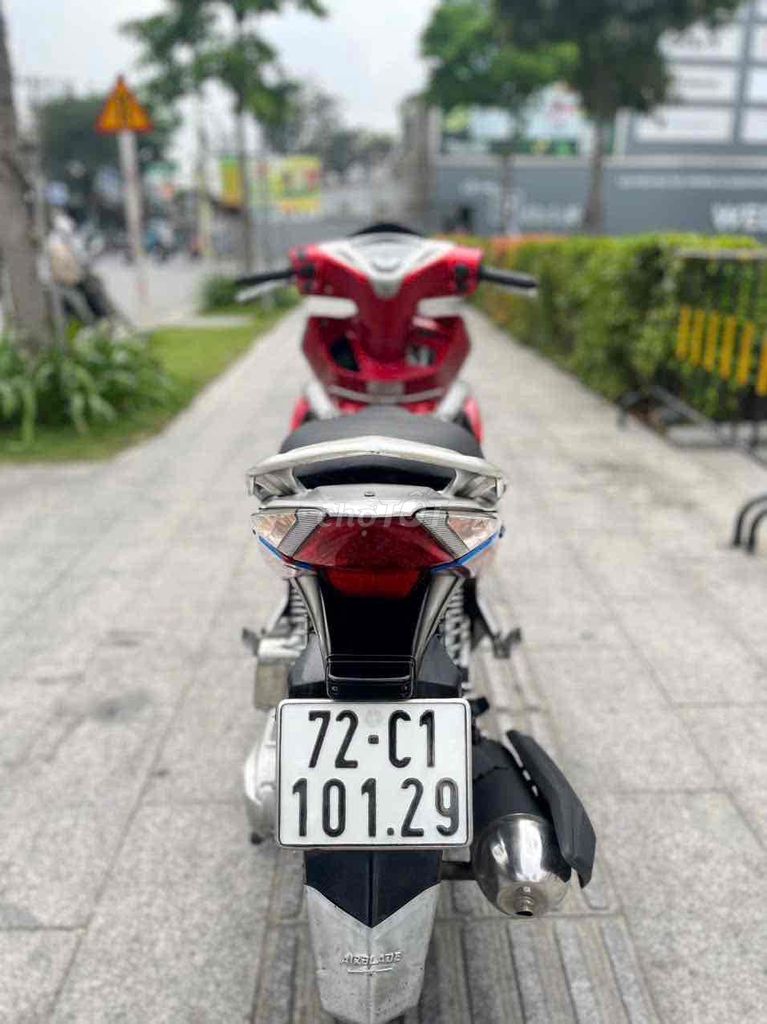 Honda Air Blade 2011 - ảnh 3