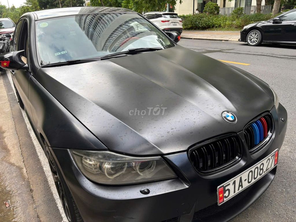 BMW 2011 - ảnh 4