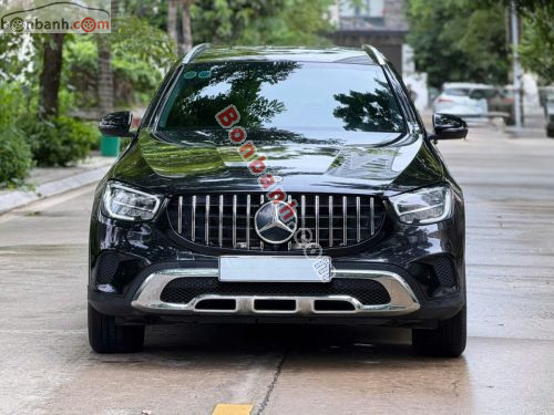 Mercedes-Benz 2021 - ảnh 1