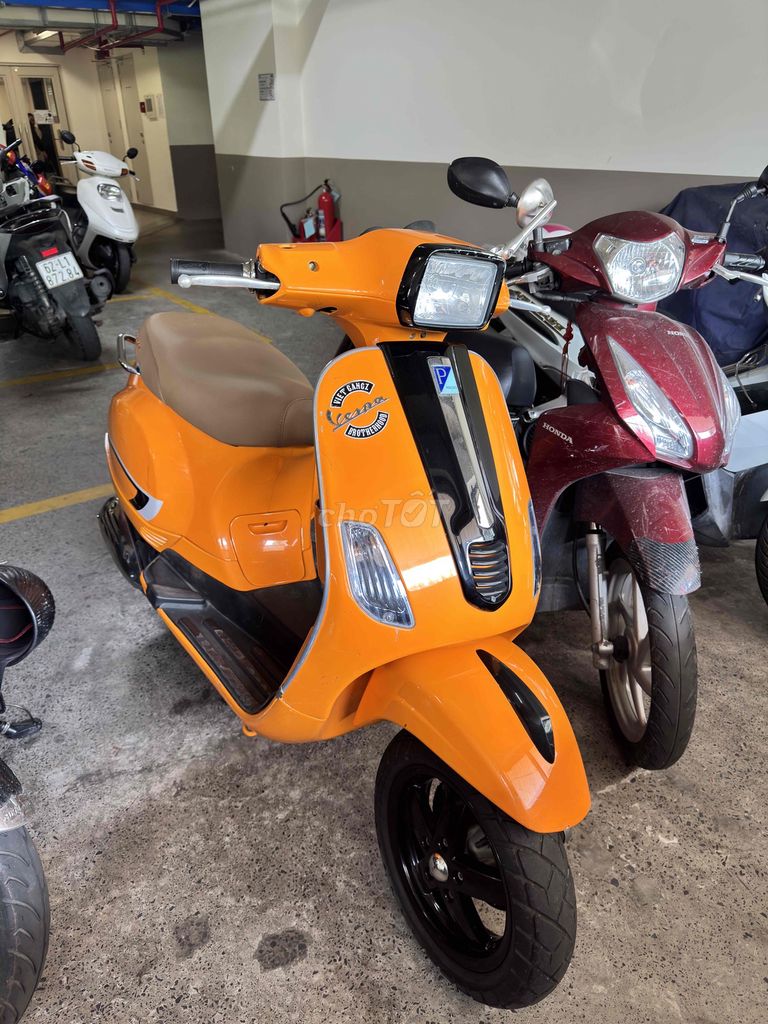 Piaggio Vespa 2013 - ảnh 2