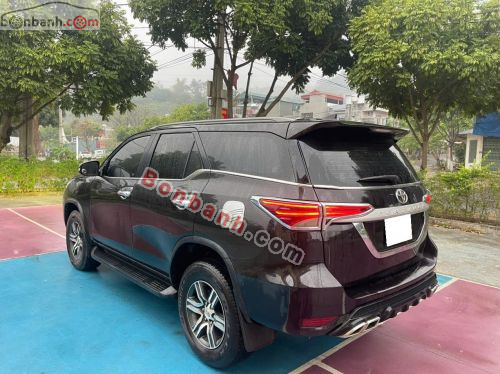 Toyota Fortuner 2.4G 4x2 MT 2017 - ảnh 4