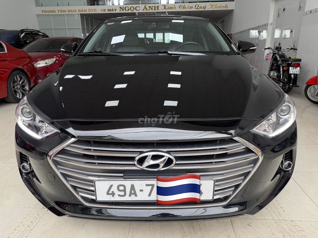 Hyundai Elantra 2016 - ảnh 1