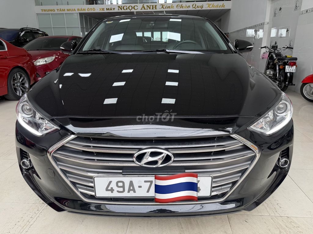 Hyundai Elantra 2016 - ảnh 2