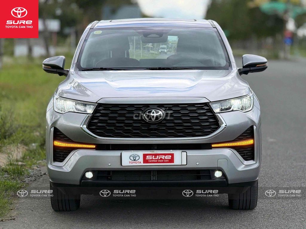 Toyota Innova Cross 2026 - ảnh 1