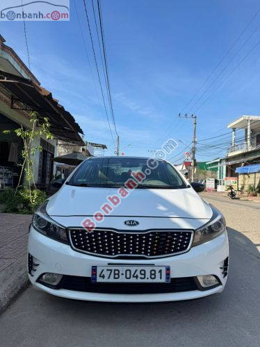 Kia Cerato 1.6 MT 2018 - ảnh 1