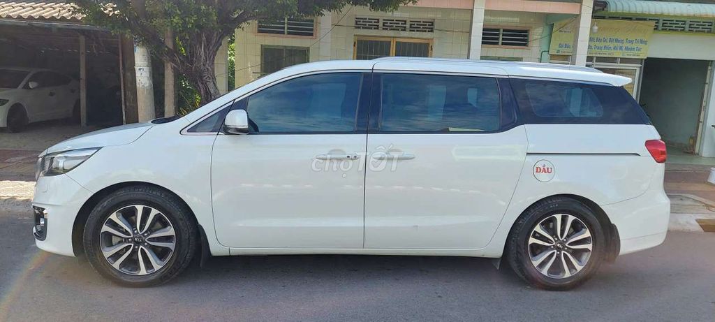 Kia Sedona 2018 - ảnh 3