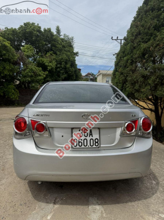 Daewoo Lacetti 2009 - ảnh 5