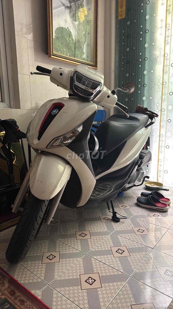 Piaggio Medley 2023 - ảnh 1