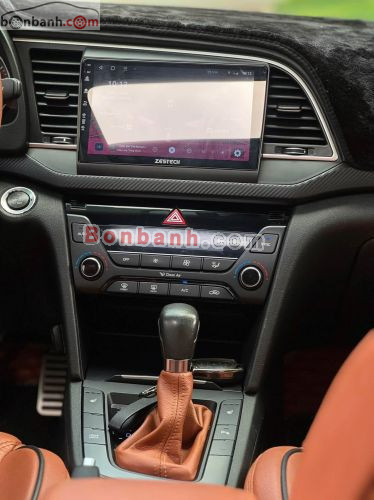 Hyundai Elantra 2018 - ảnh 5