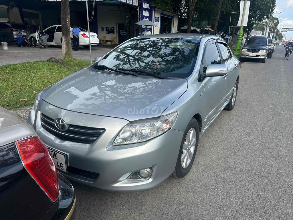 Toyota 2010 - ảnh 1