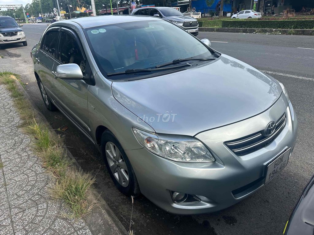 Toyota 2010 - ảnh 2