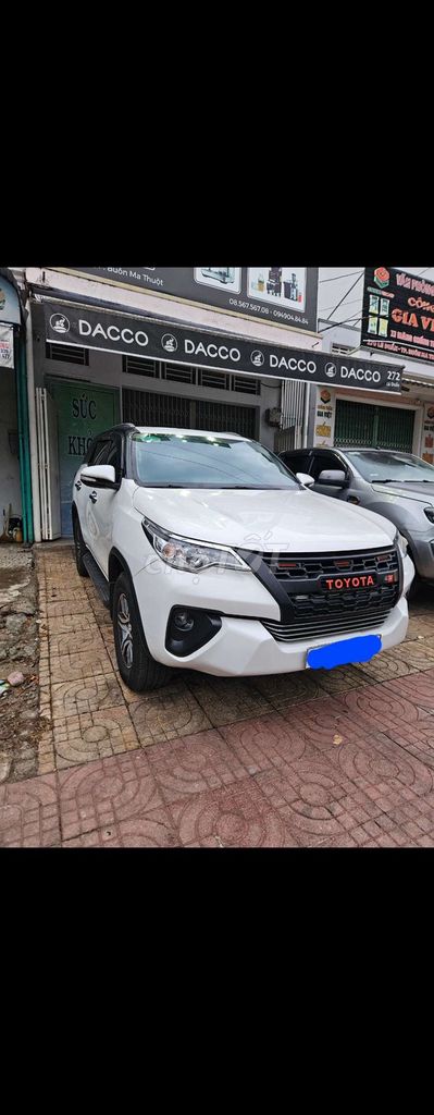Toyota Fortuner 2018 - ảnh 2