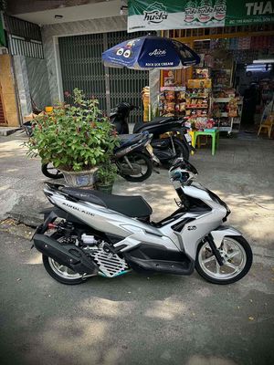 Honda Air Blade 2024 - ảnh 1