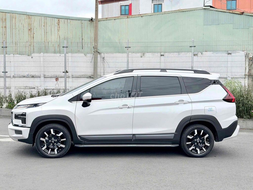 Mitsubishi 2026 - ảnh 4