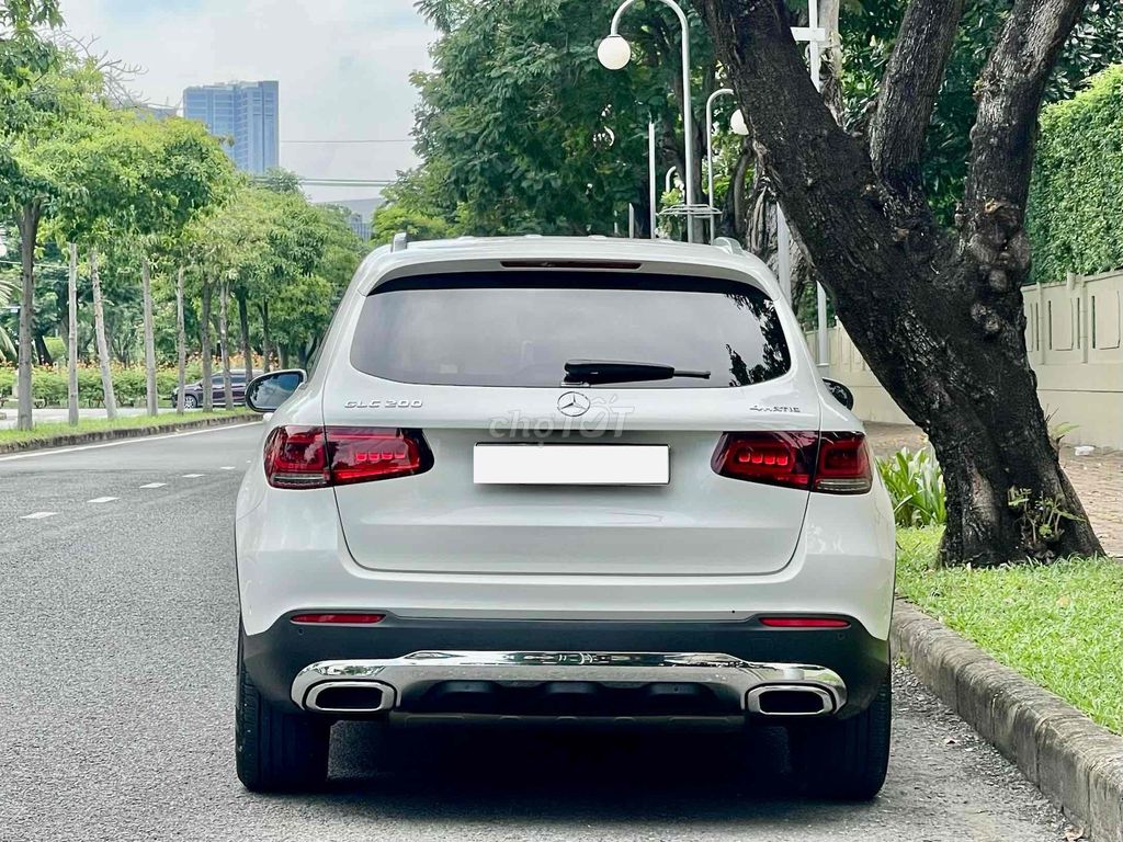 Mercedes-Benz GLC 2021 - ảnh 5
