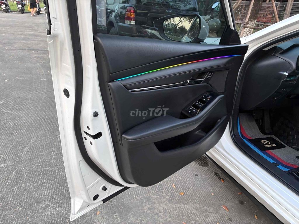 Mazda 2 2015 - ảnh 5