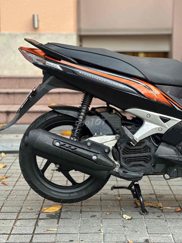 Honda Air Blade 2011 - ảnh 3