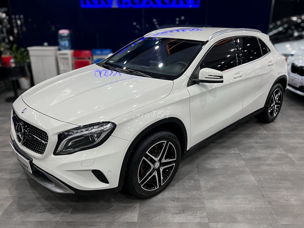 Mercedes-Benz 2016 - ảnh 3