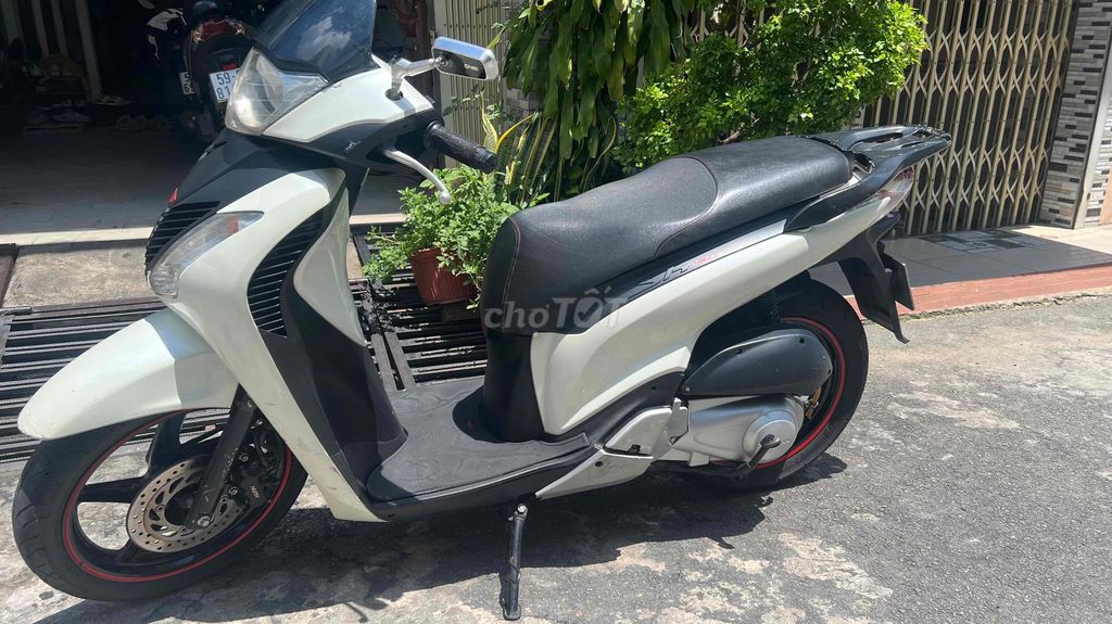 Honda SH 2010 - ảnh 3