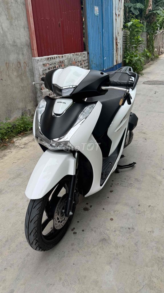 Honda SH 2021 - ảnh 1