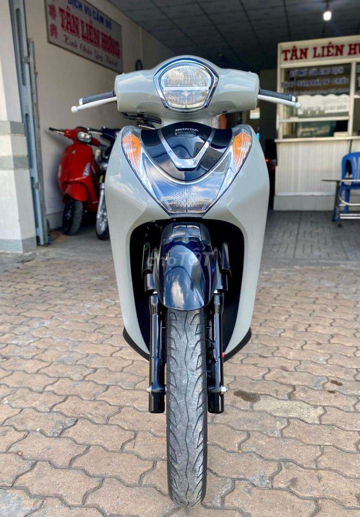 Honda SH Mode 2022 - ảnh 1