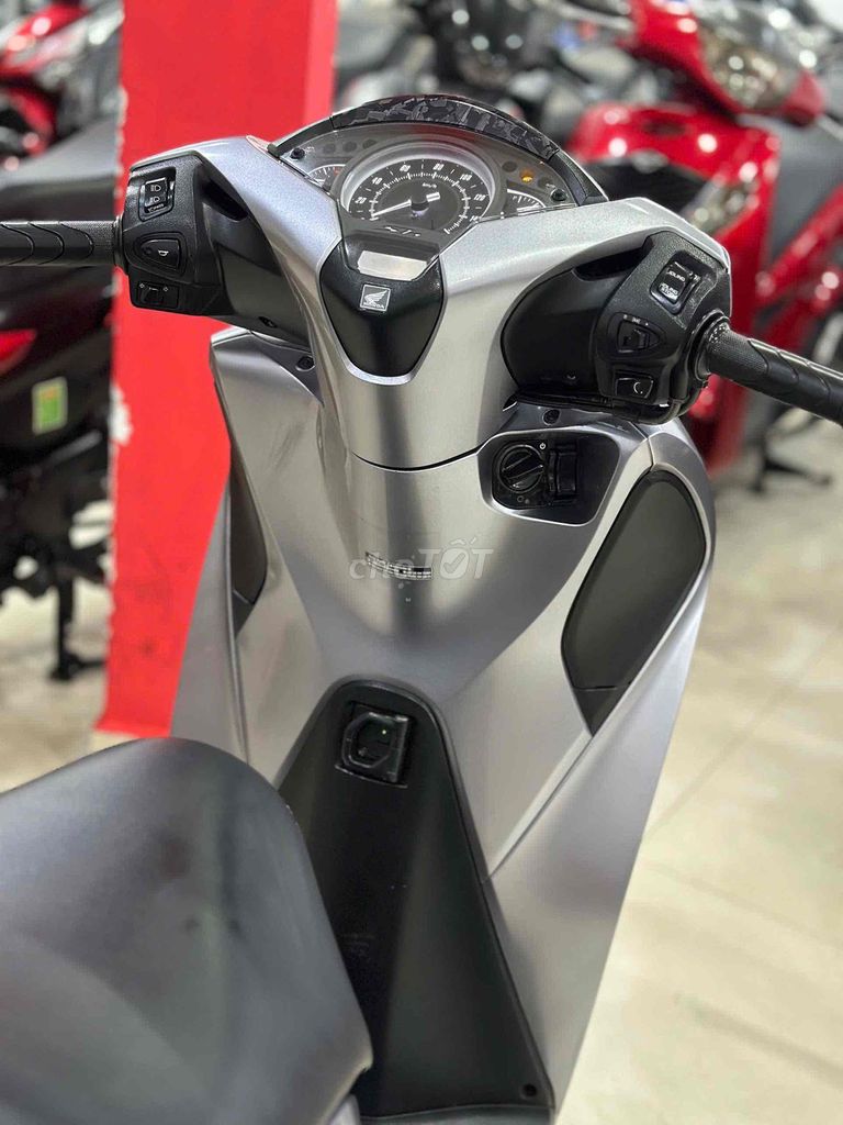 Honda SH 2017 - ảnh 2