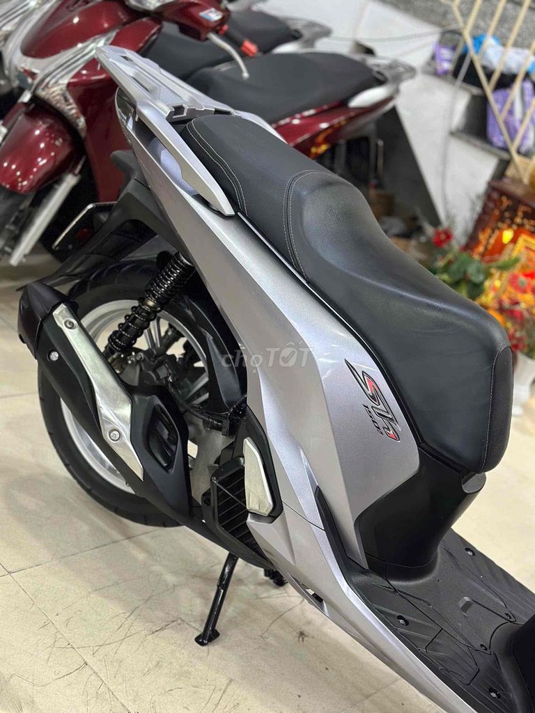 Honda SH 2017 - ảnh 3